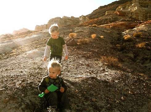 dinosaur-dig Bones and sunshine. It's the California way.