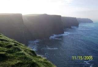 Cliffs of Moher  Photo by JLHalsted  www.familyrambling.com