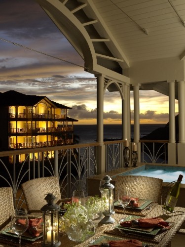 LandingsBalconyDusk_low
